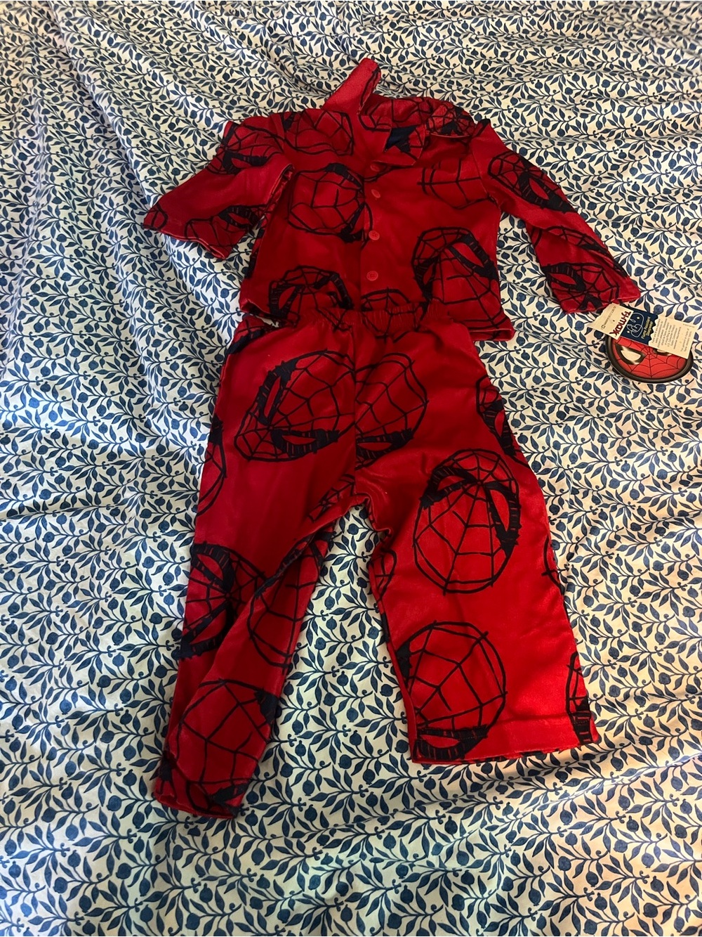 New with tags Marvel 2T Spider-Man flannel pajamas
